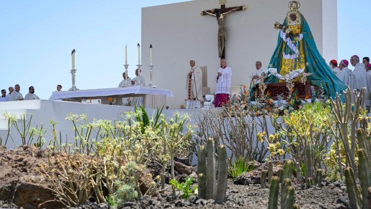 Olt&aacute;ř v př&iacute;stavu Santa Cruz de Tenerife