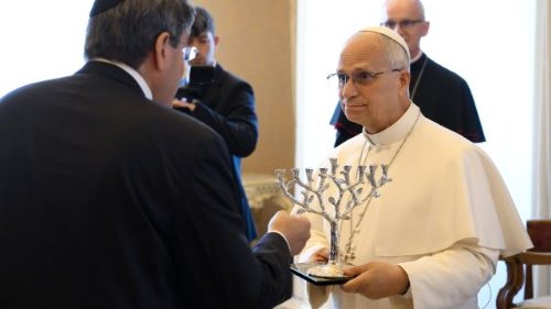 Papst Leo bekr&auml;ftigt Nein zu Antisemitismus