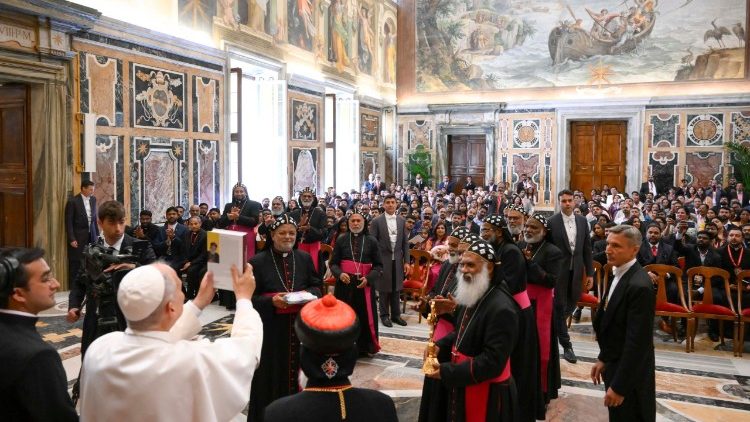The Pope highlighted that the Syro-Malankara Church has become "a beacon of evangelical energy and apostolic charity," bringing education, social justice and integral human development to those on the margins of society.