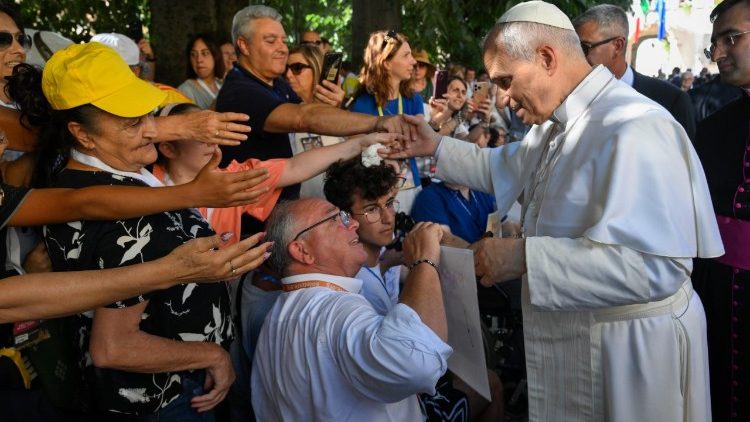 Papież błogosławił osoby chore i niepełnosprawne