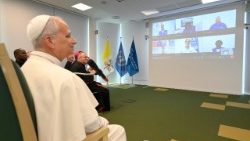 Il Papa in collegamento con alcuni operatori del PAM impiegati in zone di frontiera