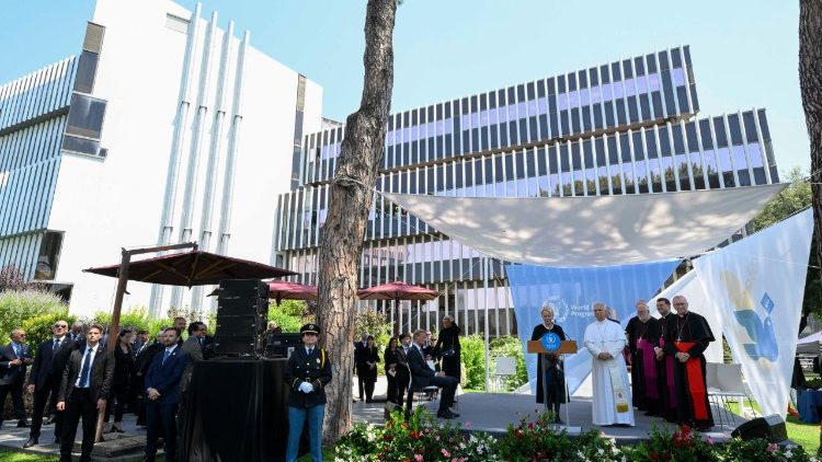Il Papa incontra i dipendenti del PAM