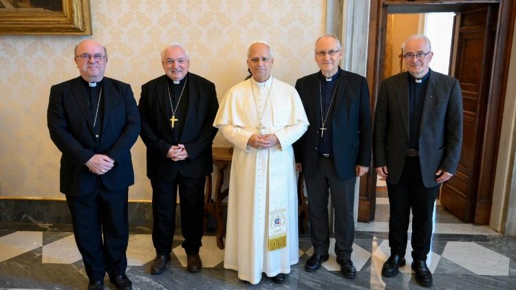 Papa me presidencën e Konferencës Ipeshkvnore të Francës
