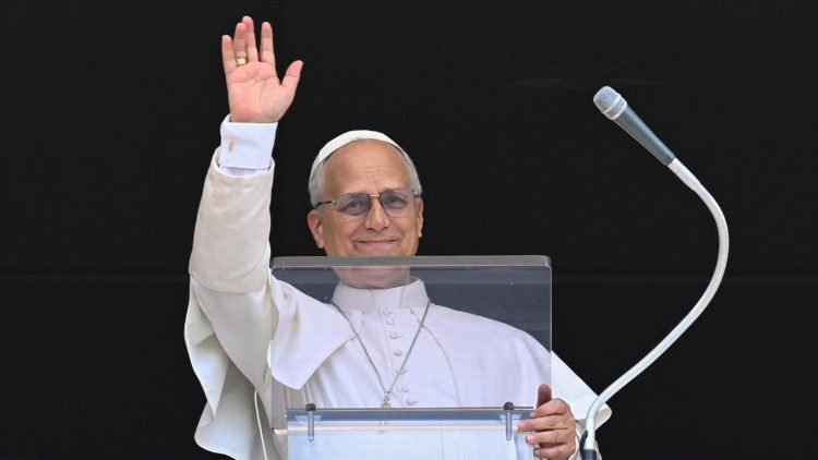 Papa Leone XIV durante l'Angelus del 29 giugno, solennità dei Santi Pietro e Paolo