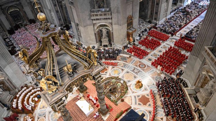 2026.06.29 Santa Messa nella SolennitÃ  dei SS Pietro e Paolo con la benedizione e lâ  imposizione dei Palli ai nuovi Arcivescovi Metropoliti