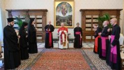 Pāvests tiekas ar Konstantinopoles patriarhāta pārstāvjiem