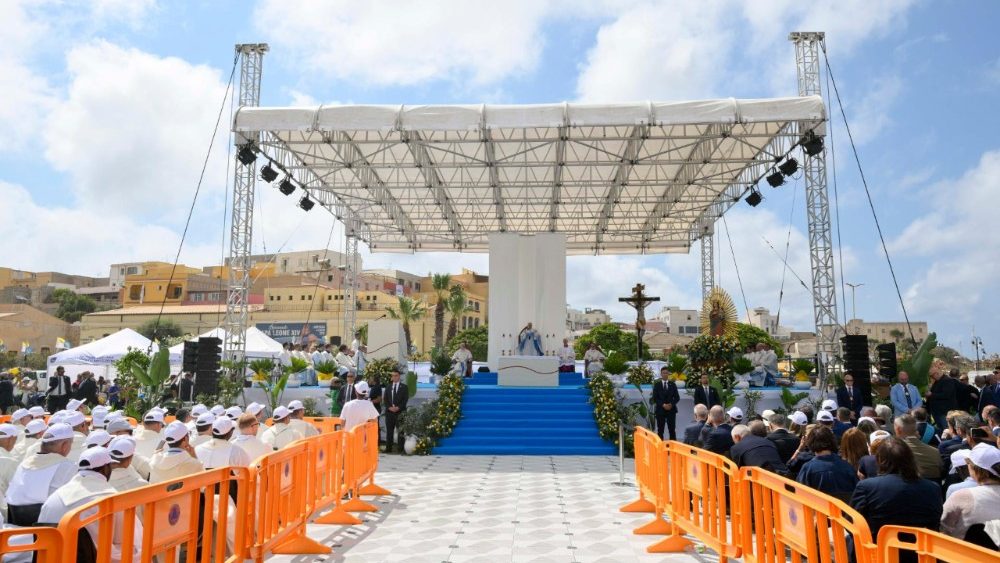 Leon al XIV-lea la Sfânta Liturghie din Lampedusa