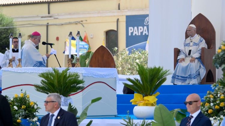 Die Papstmesse auf Lampedusa
