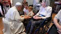 2026.08.22 Visita Pastorale a Rimini - Cattedrale di Rimini - Incontro con ammalati, disabili e poveri assistiti dalla Caritas