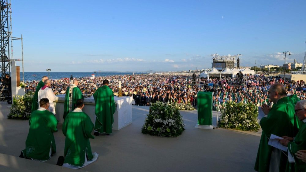 2026.08.22 Visita Pastorale a Rimini - Porto di Rimini Concelebrazione eucaristica