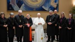 Pope Leo XIV prays with the Lutheran Bishops of Norway