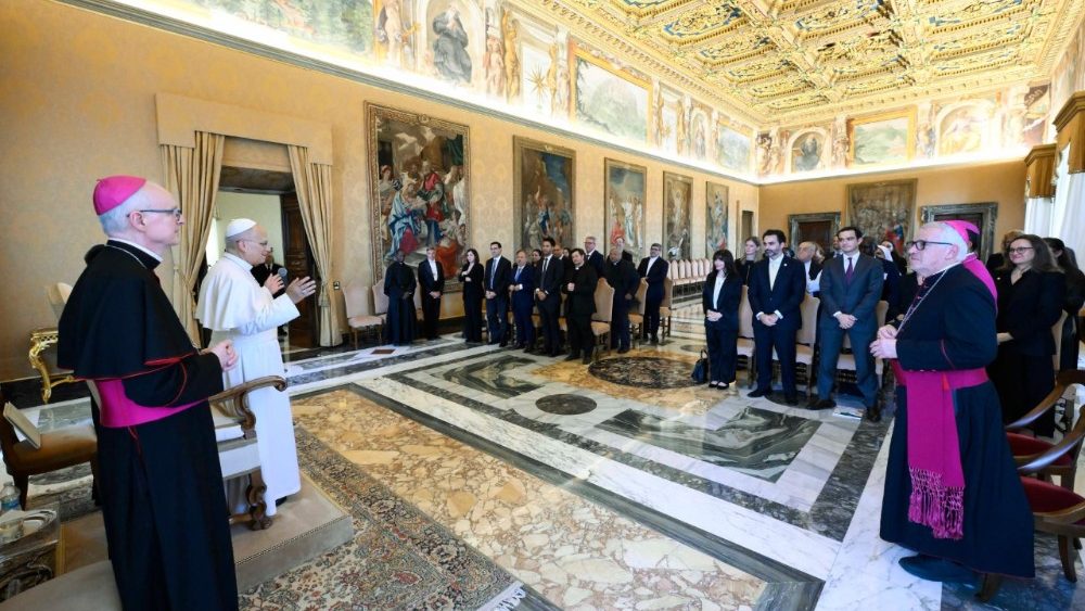 La Leon al XIV-lea, participanții la Întâlnirea organizată de Comisia pontificală pentru America Latină dedicată situațiilor de dependență