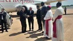 Цырымонія прывітання кардынала Параліна ў Паўднёвым Судане