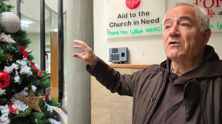 Le père Raymond Abdo, carme à Qobayet