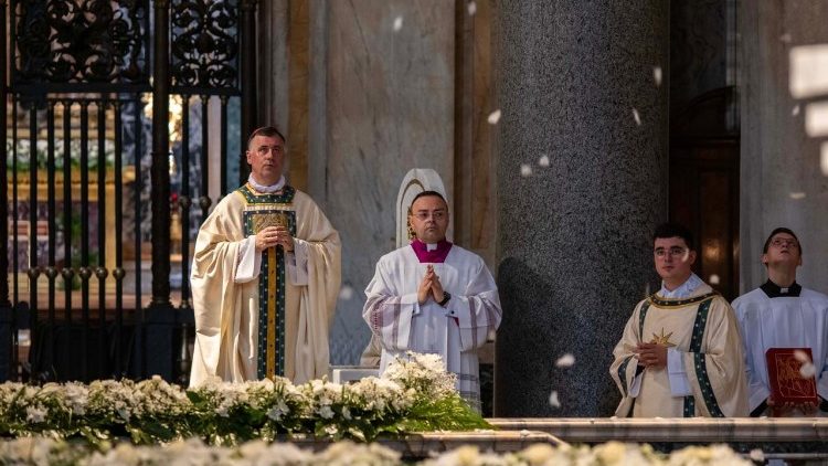 Kard. Rolandas Makrickas podczas uroczystości odpustowej w bazylice Santa Maria Maggiore