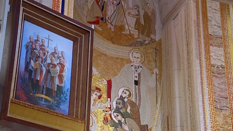 Krakova - saleziāņu priesteru beatifikācija