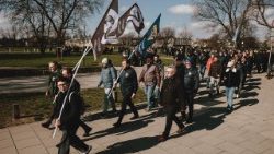 Rycerze Kolumba na marszu