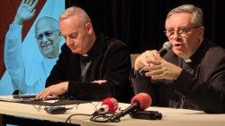 Mons David, arciheveki ya Monaco, elongo nà Sàngo Venard, responsable ya comunication ya diocesi - 27 màrsi 2026