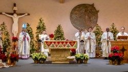 Bishop Earl Fernandes celebrates the Holy Mass