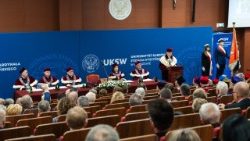 Uroczystość przypadła w 45. rocznicę śmierci patrona UKSW bł. kard. STefana Wyszyńskiego
