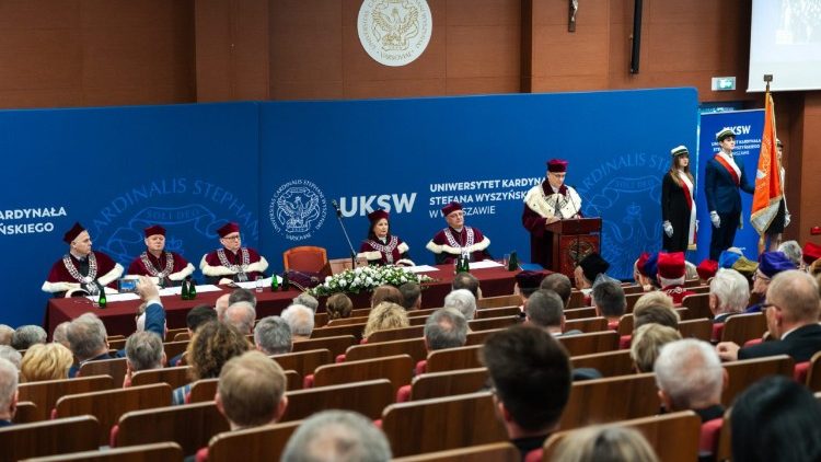 Uroczystość przypadła w 45. rocznicę śmierci patrona UKSW bł. kard. STefana Wyszyńskiego