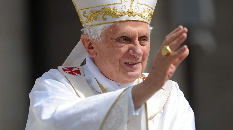 Der unlängst verstorbene Papst Benedikt XVI. während seines Pontifikats (2005-13)