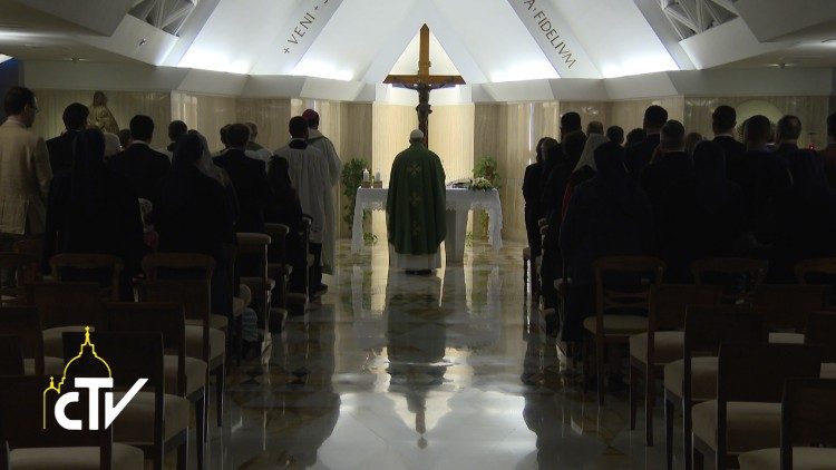 El Papa en la Capilla de la Casa de Santa Marta
