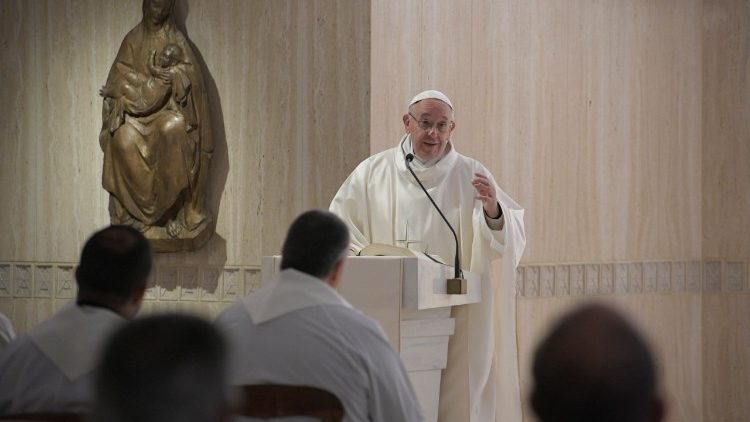 El Papa en la Capilla de la Casa de Santa Marta