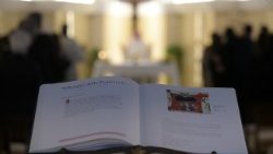 Papa celebra a missa na Casa Santa Marta