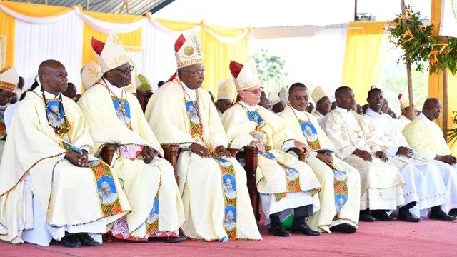 Baraza la Maaskofu Katoliki Tanzania Linampongeza Askofu Shao kwa Jubilei ya Miaka 25 ya Uaskofu