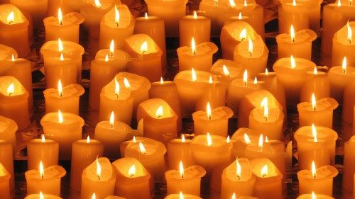 candles-64177_960_720aem.jpg