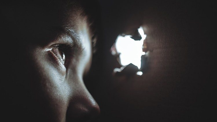 Emilie Rivet-Duval: dla ochrony nieletnich trzeba zmiany kultury milczenia