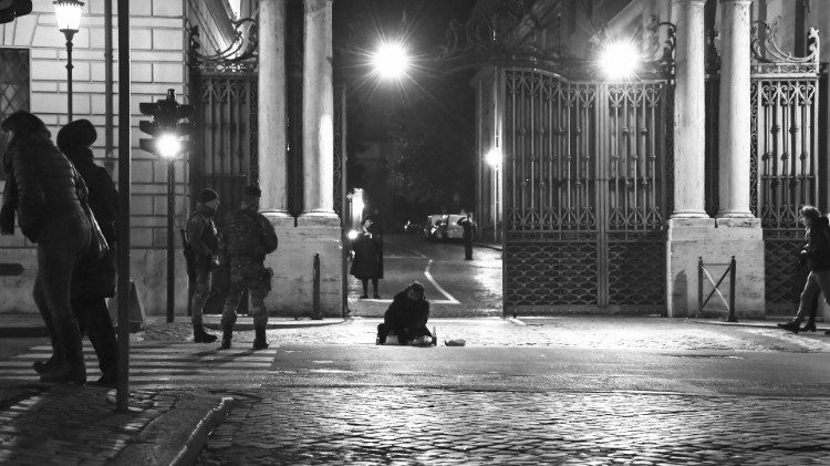 2019.01.08 senzatetto povertà Vaticano