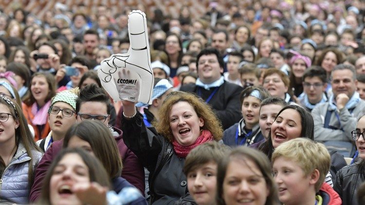 Multidão de pessoas