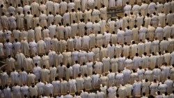 Trescientos párrocos participarán en un encuentro mundial de escucha, oración y discernimiento en el Vaticano. 