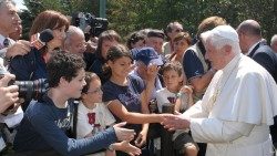 Papst Benedikt 2009 im norditalienischen Aosta-Tal