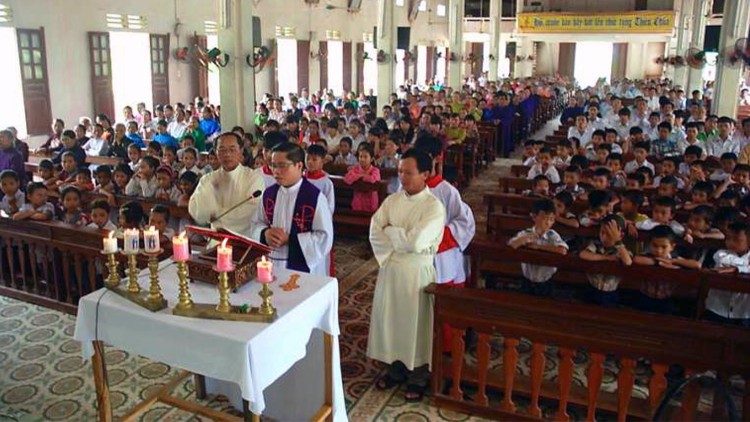 Katalikų pamaldos Vietname 
