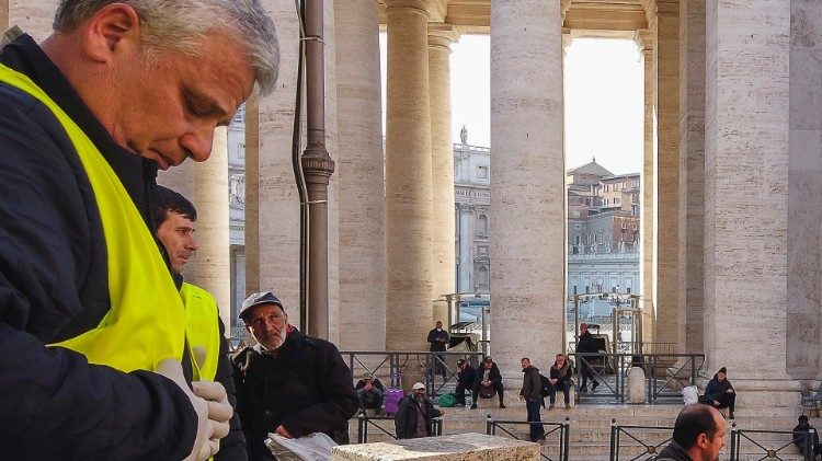 Il cardinale Konrad Krajewski (foto di Daniele Garofani)
