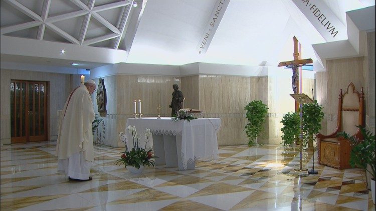 Msze św. w Domu św. Marty weszły do stałego programu Franciszka