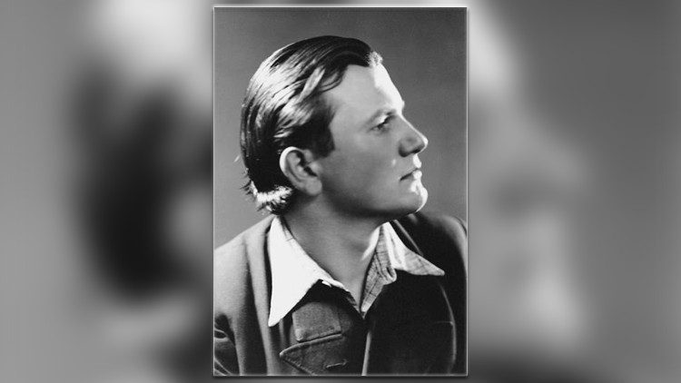 Un'immagine del giovane Karol Wojtyla