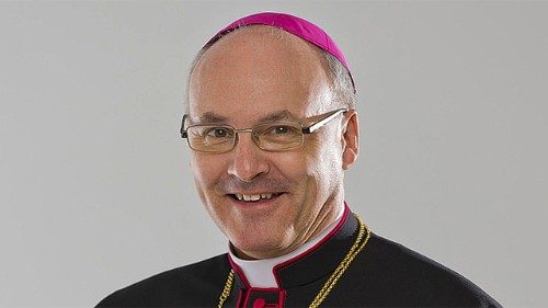 D: Bischof verbietet geplante Priesterweihen bei Piusbr&uuml;dern