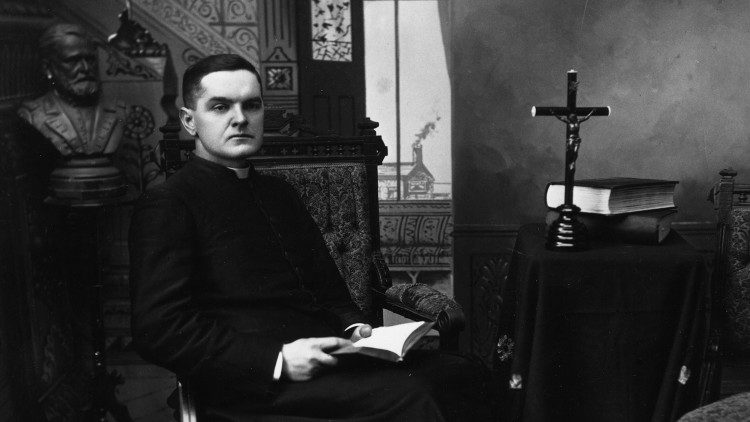 Fr. Michael McGivney, Knights of Columbus grundare 