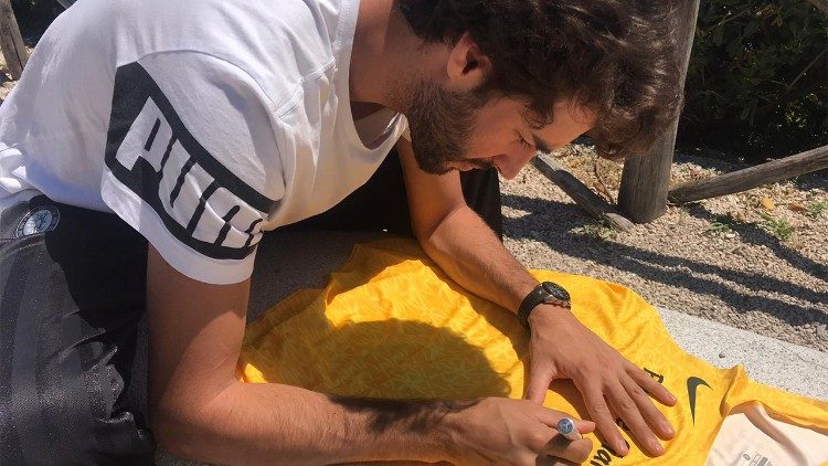 All'asta anche la maglia di Tamberi