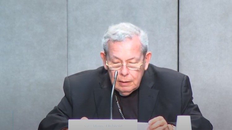 L'intervento di monsignor Ruiz Arenas