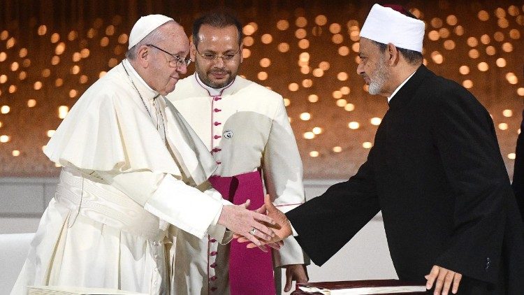 Pope Francis with Grand Imam of Al Azhar Al Tayyeb in Abu Dhabi in 2019
