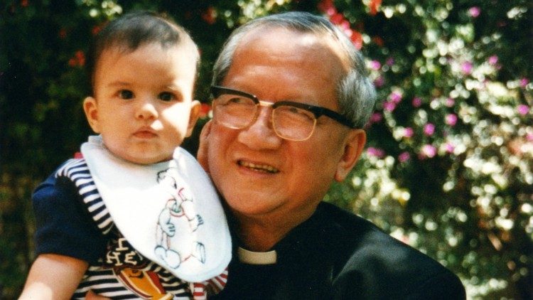Una delle ultime immagini del cardinale vietnamita