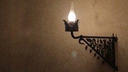 2020.11.29 Vangelo di domenica lampada vegliare