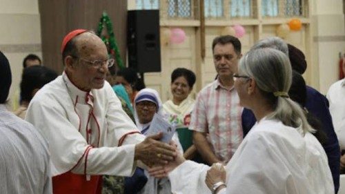 Indien: Kardinal Gracias verteidigt Segnung homosexueller Paare