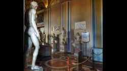 2021.02.19 SegretiPioClem  Autore: Anna Poce.