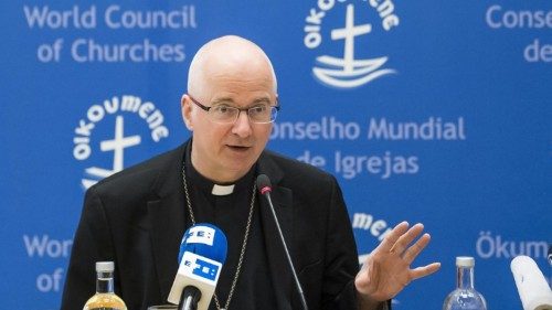 Schweiz: Neues Interview-Buch über Missbrauch